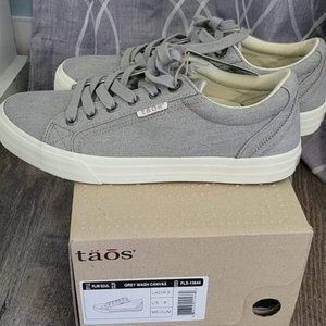 NIB Taos Plim Soul Grey Canvas